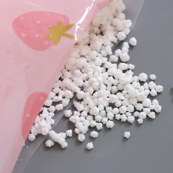 5pcs Interior Dehumidifier Bags Hanging Hygroscopic Anti-mold Deodorizing Moistureproof Desiccant Bag 5pcs Interior Dehumidifier Bags Hanging Hygroscopic Anti-mold Deodorizing Moistureproof Desiccant Bag