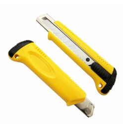 Retractable 18mm Light Duty Safety Knife